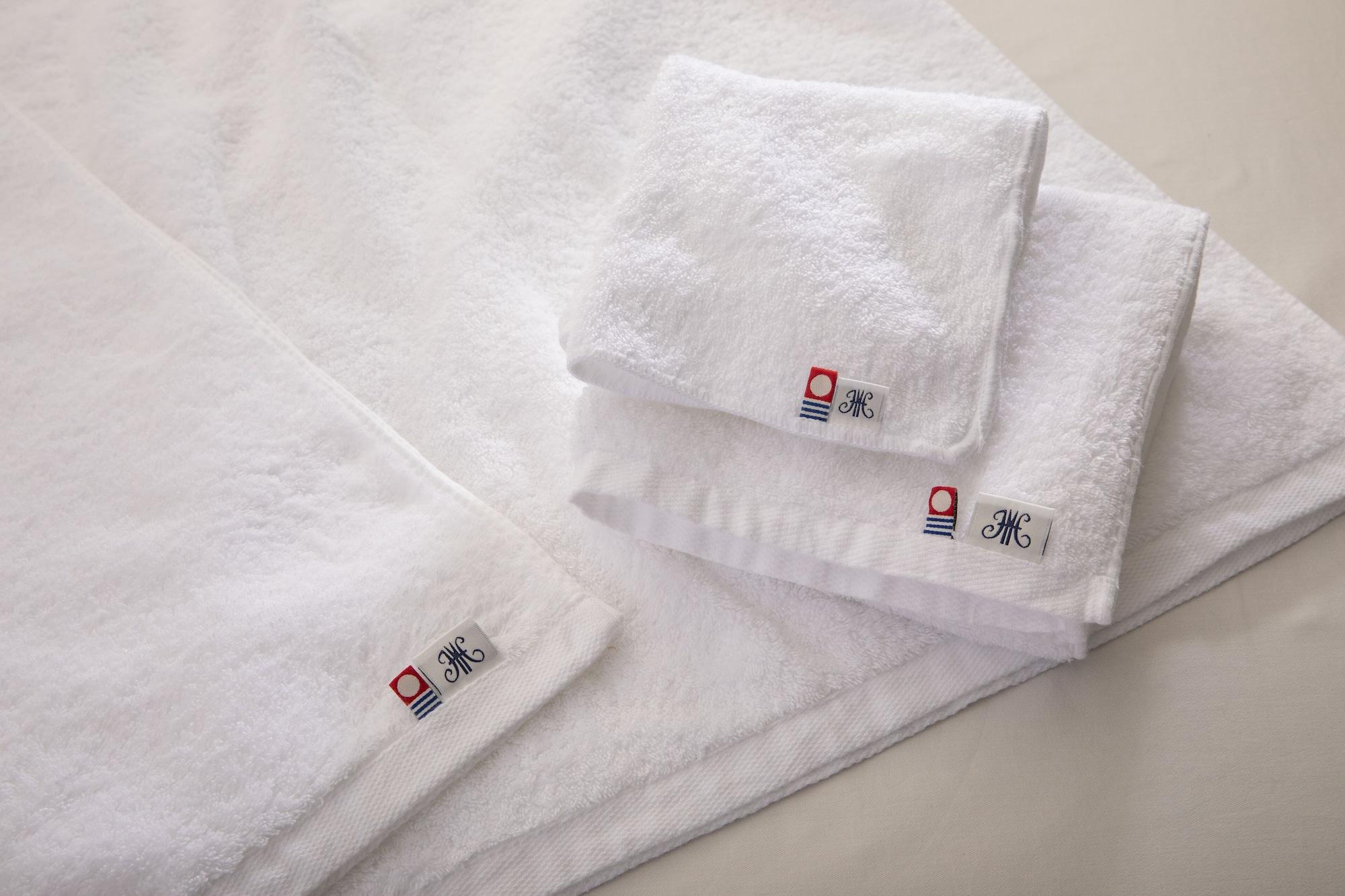 Marunouchi Hotel Tokyo Eksteriør billede Towels