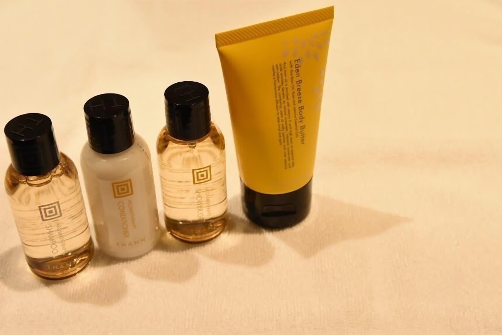Marunouchi Hotel Tokyo Eksteriør billede The Rituals products