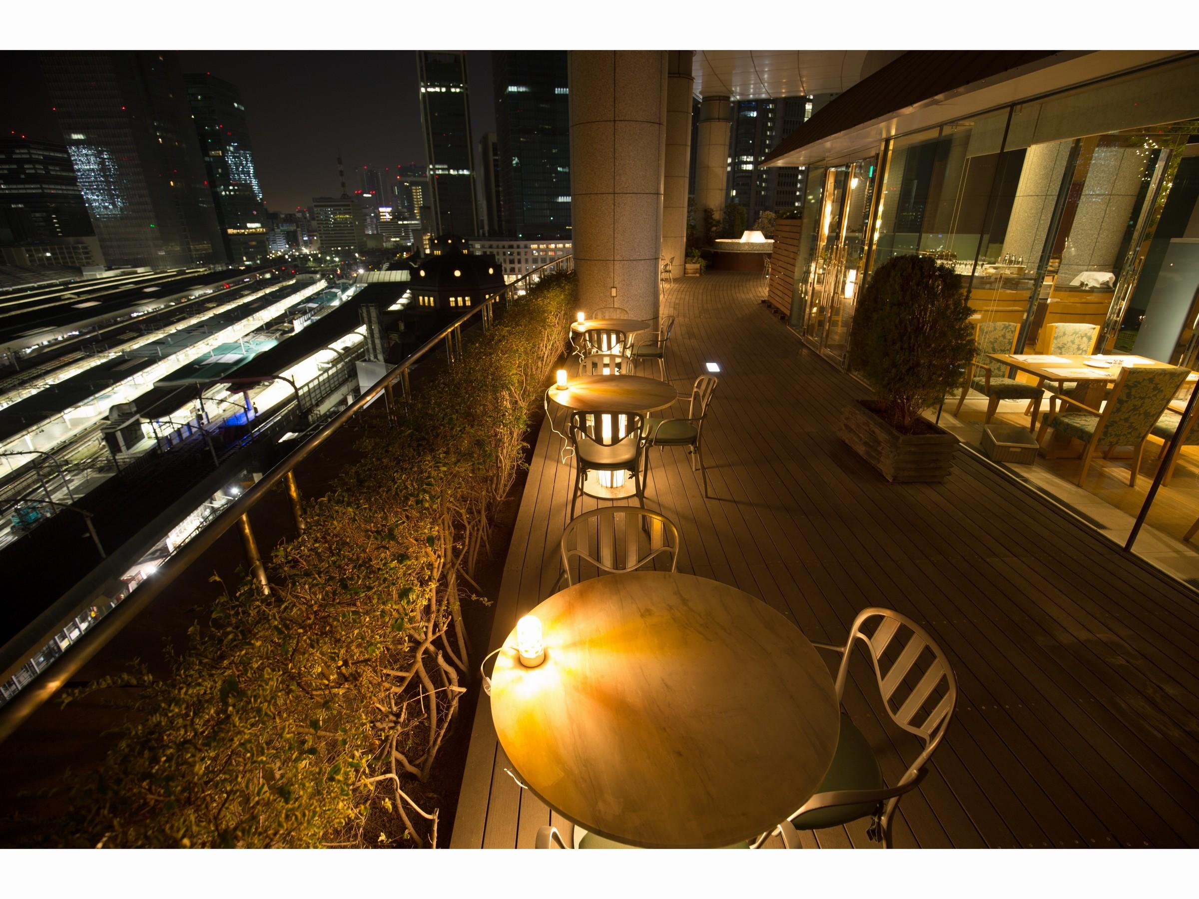 Marunouchi Hotel Tokyo Eksteriør billede The Bar